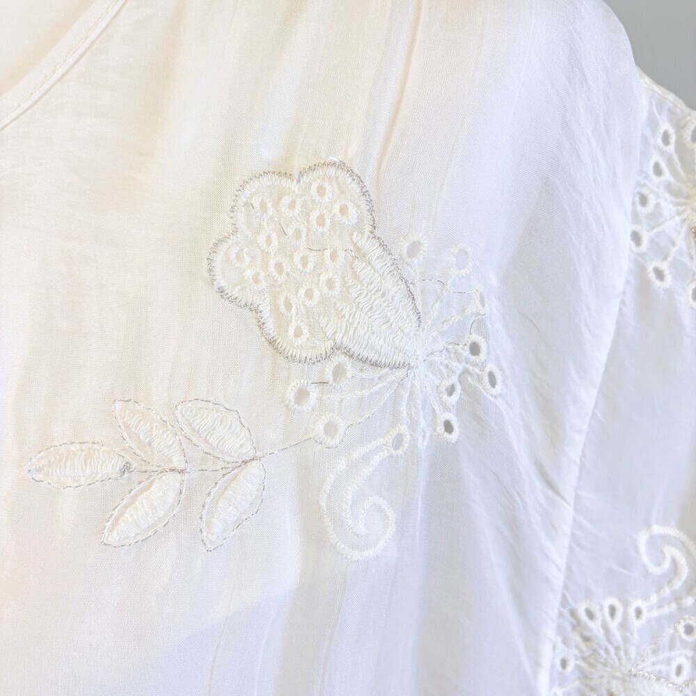 Silk Blouse Italy Embroidered Florals Fairy Core Casual Luxury White Size Small - Picture 4 of 15